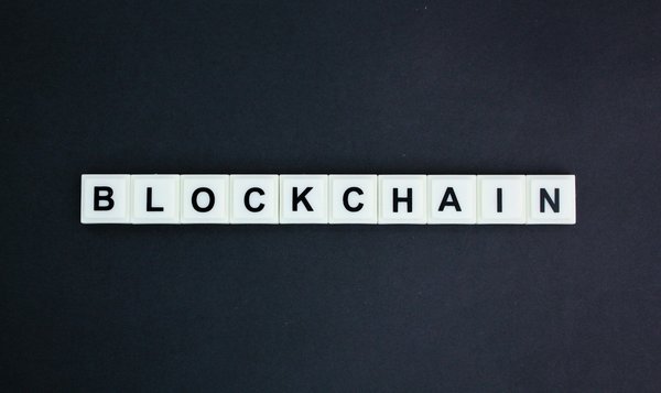 How Can UK Renewable Energy Providers Leverage Blockchain Technology for Transparent Transactions?